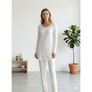 PIKO 1988 White Bamboo Spandex Long Sleeve Tunic Top Minimalist Essential